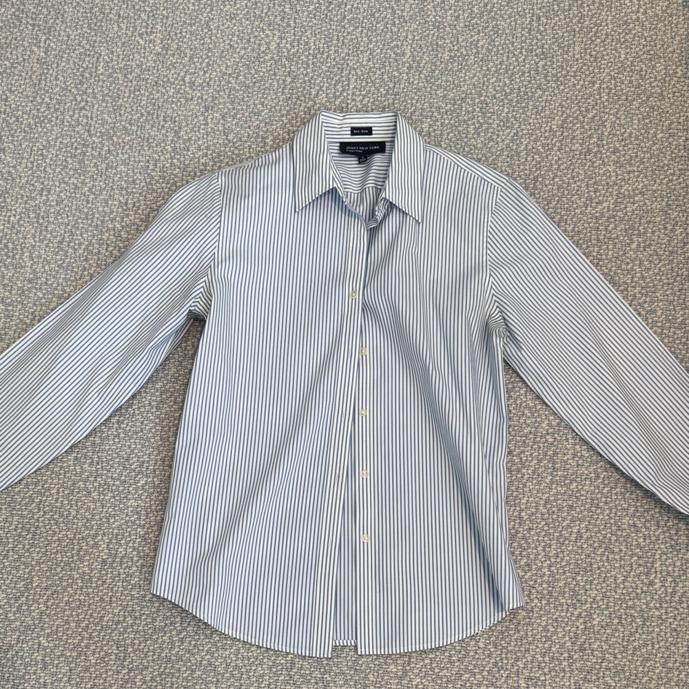 Jones New York Women's Classic Blue and White Striped Blouse (non-iron!!)
